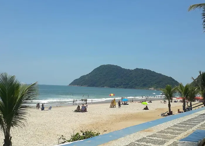 Cobertura Com Area Externa Com Vista Para O Mar Na Melhor Praia Do Guaruja Tombo